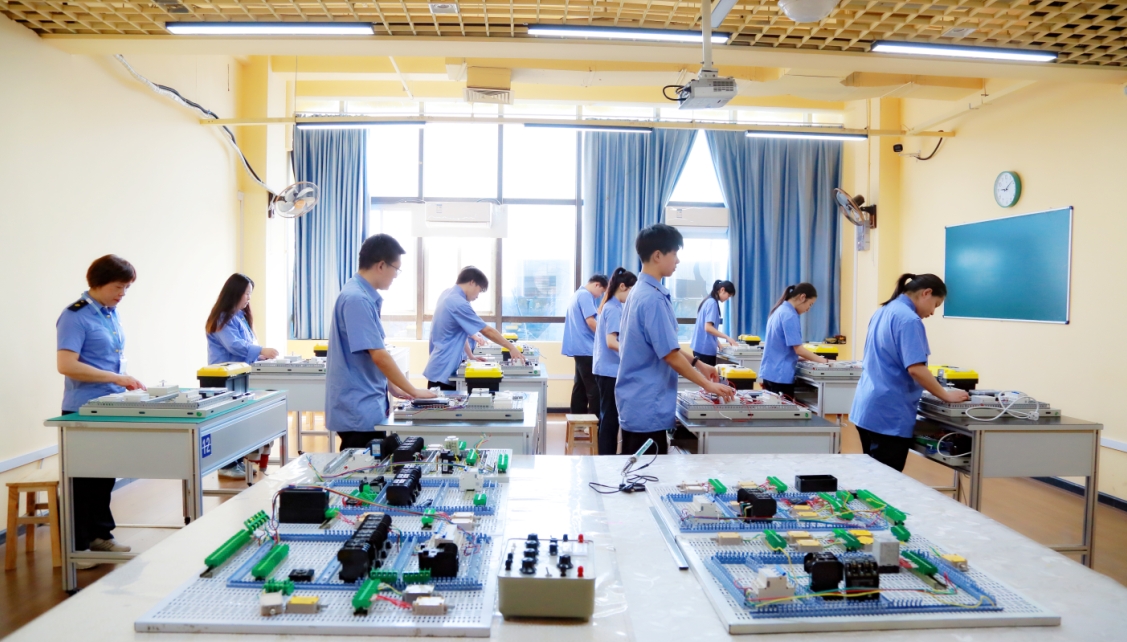 襄阳动力火车职业技能培训学校&mdash;&mdash;办学特色
